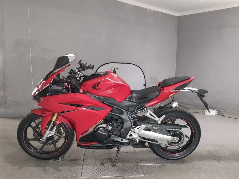 Honda CBR250RR
