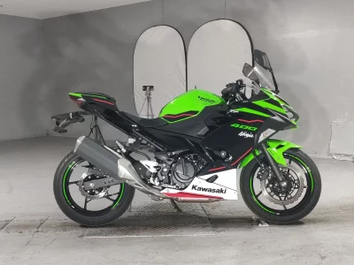 Kawasaki NINJA400 2021