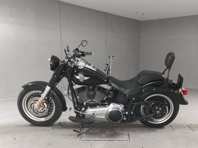 Harley-Davidson HARLEY FLSTFB1580