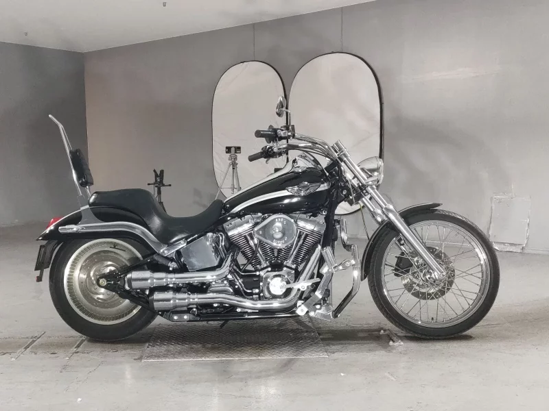 Harley-Davidson HARLEY FXSTD1450 лот № 5118 оценка 4  с аукциона в Японии