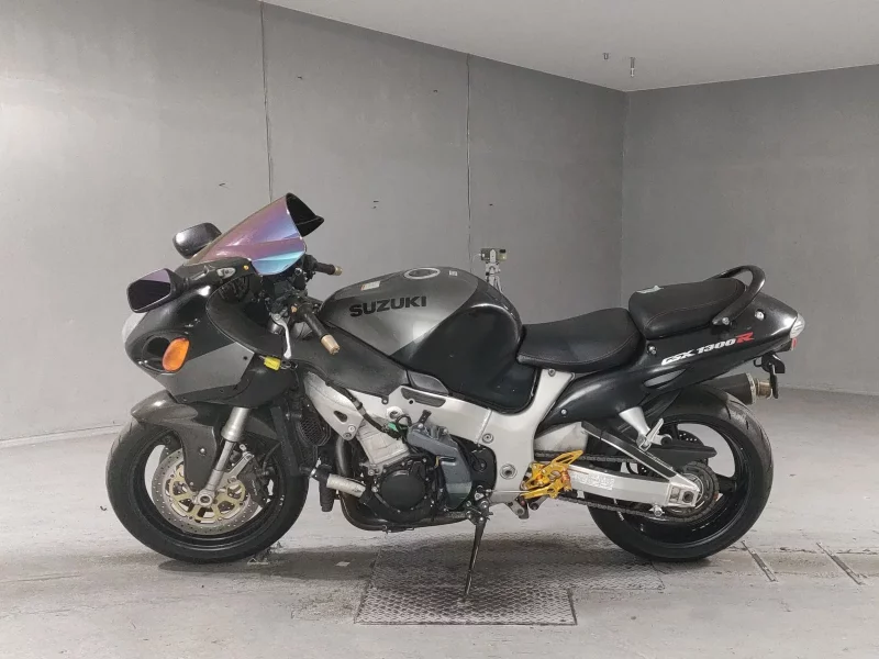 Suzuki GSX1300R HAYABUSA