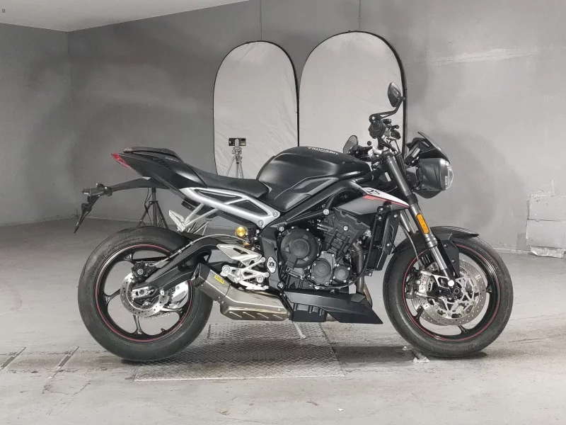 Triumph TRIUMPH STREET TRIPLE RS