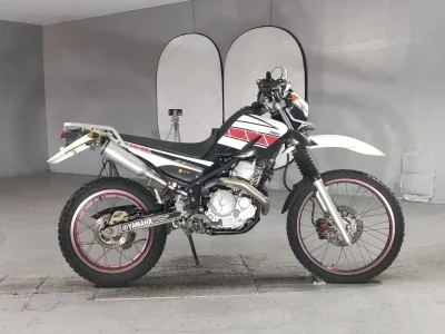 Yamaha SEROW 250