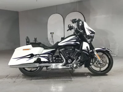 Harley-Davidson HARLEY FLHXSE1800CVO