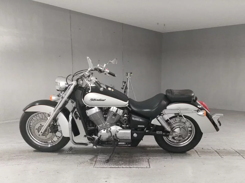 Honda SHADOW750