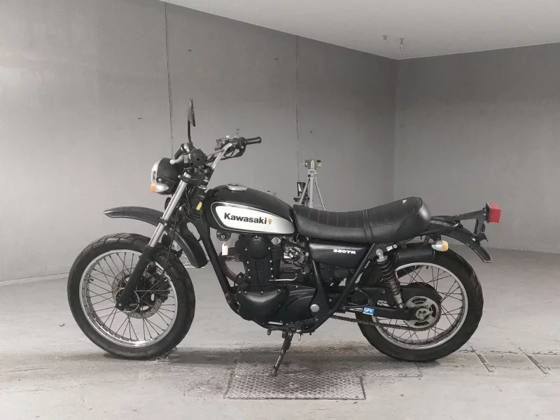 Kawasaki 250TR