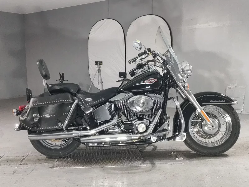 Harley-Davidson HARLEY FLSTC1580