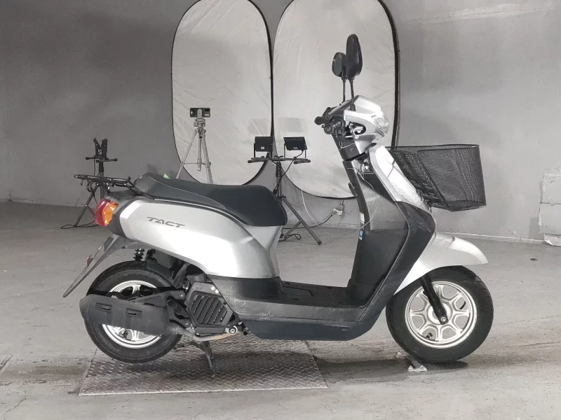 Honda TACT BASIC