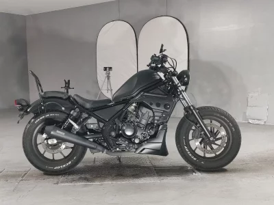 Honda REBEL