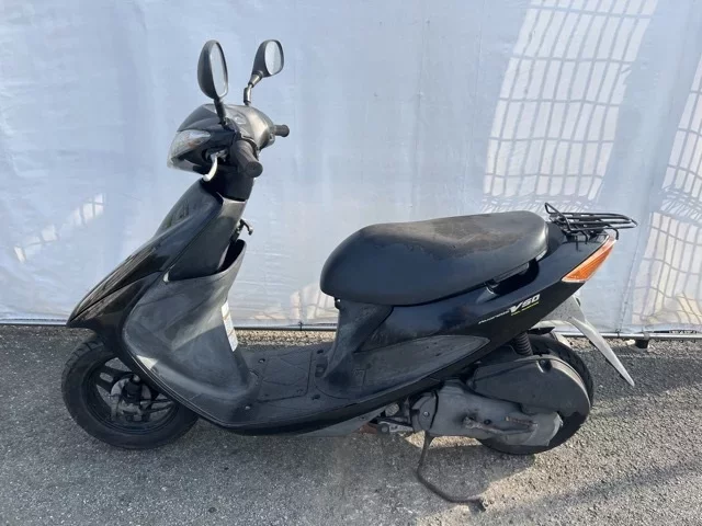 Suzuki ADDRESS V50