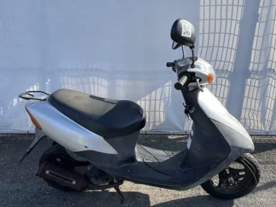 Suzuki LET S2