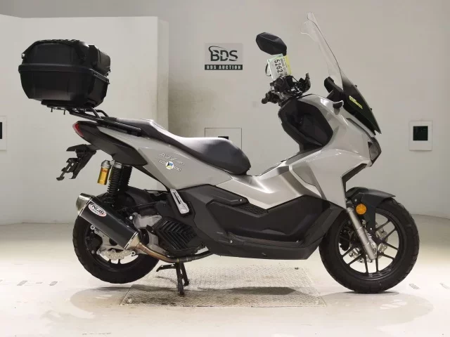 Honda ADV160