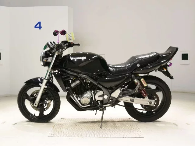 Kawasaki BALIUS250-2