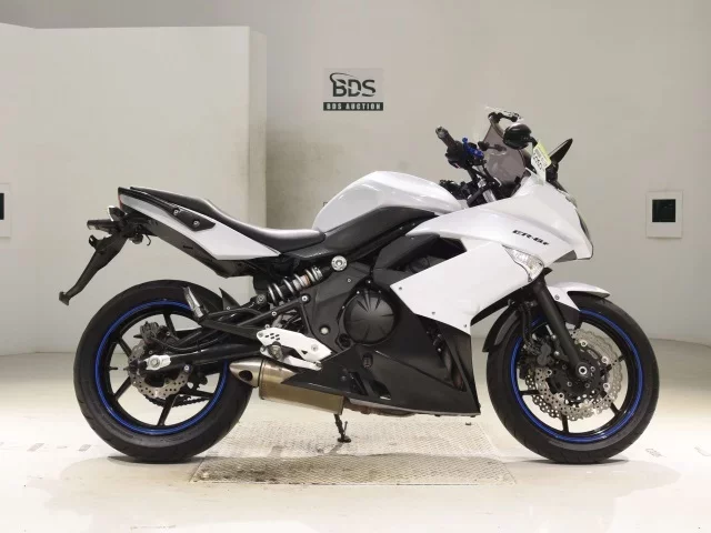 Kawasaki ER-6F лот № 5050 оценка 4  с аукциона в Японии