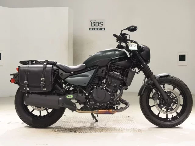 Kawasaki ELIMINATOR 400-3SE лот № 5137 оценка 6  с аукциона в Японии