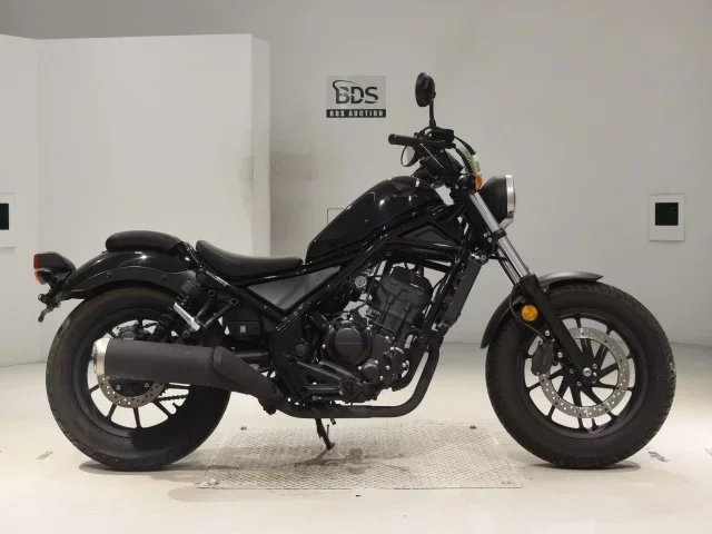 Honda REBEL лот № 0160 оценка 4  с аукциона в Японии