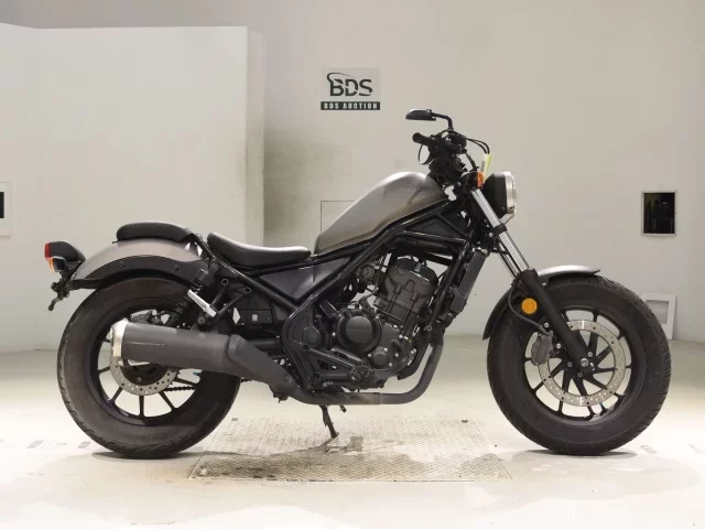 Honda REBEL лот № 5157 оценка 4  с аукциона в Японии