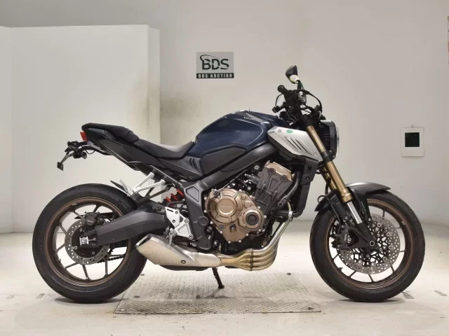 Honda CB650R лот № 2719 оценка 5  с аукциона в Японии