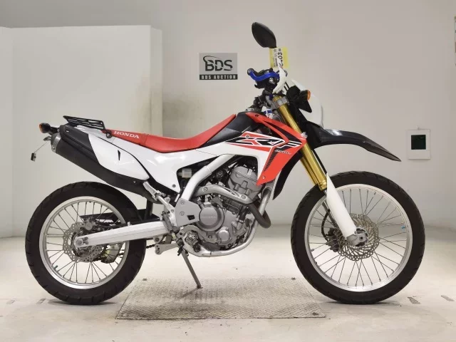 Honda CRF250L лот № 5403 оценка 4  с аукциона в Японии