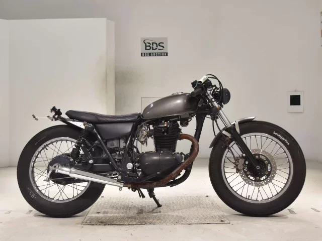 Kawasaki 250TR
