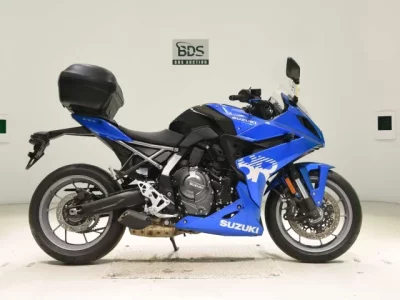 Suzuki GSX-8R  с аукциона в Японии