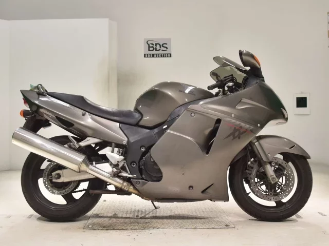 Honda CBR1100XX лот № 7893 оценка 4  с аукциона в Японии