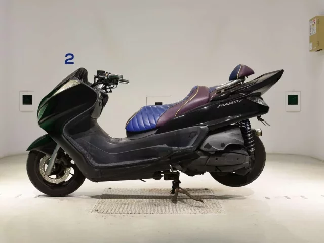 Yamaha MAJESTY 250-3