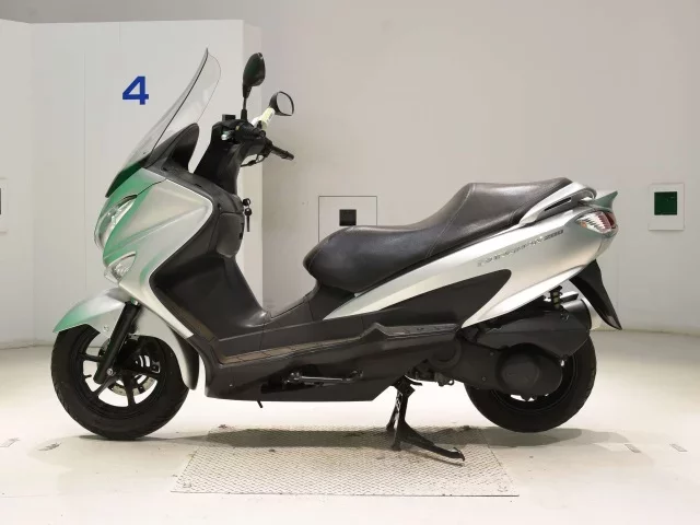 Suzuki BURGMAN200