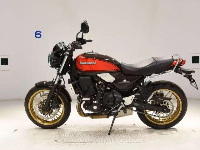 Kawasaki Z650RS
