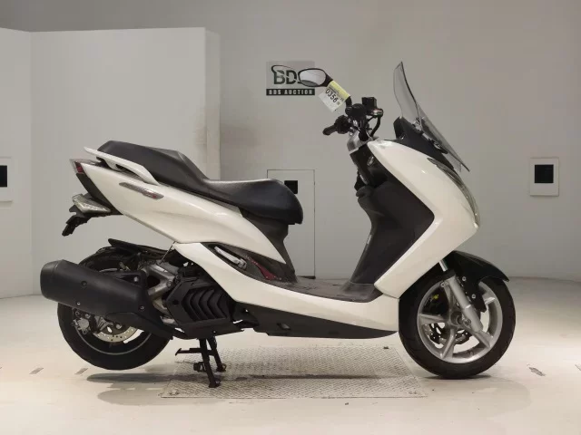Yamaha MAJESTY 155S