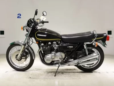 Kawasaki Z750D