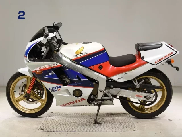 Honda CBR250R