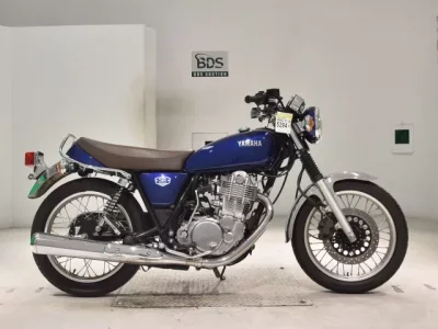 Yamaha SR400-5 2021