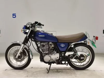 Yamaha SR400-5 лот № 5294 оценка 4  с аукциона в Японии 2