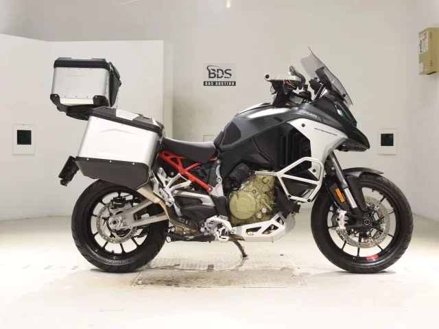 Ducati  MULTISTRADA V4S лот № 5066 оценка 5  с аукциона в Японии