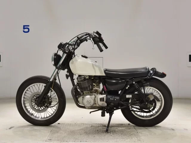 Suzuki GLASS TRACKER BIG BOY