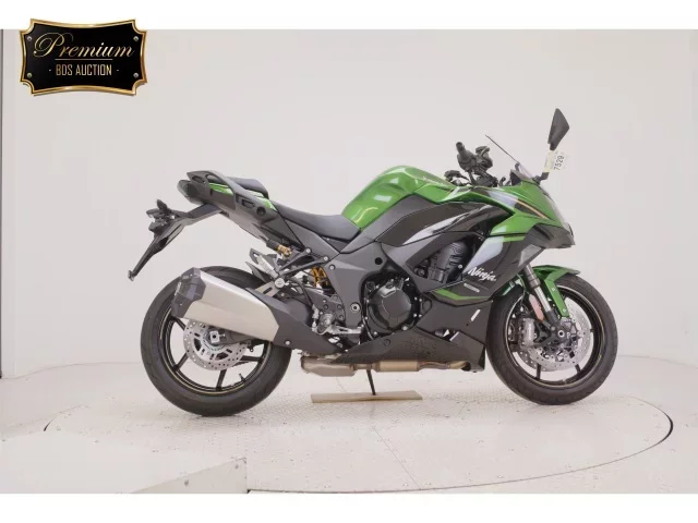 Kawasaki NINJA1100SX SE лот № 7529 оценка 8  с аукциона в Японии