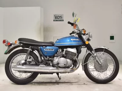 Suzuki GT500  с аукциона в Японии