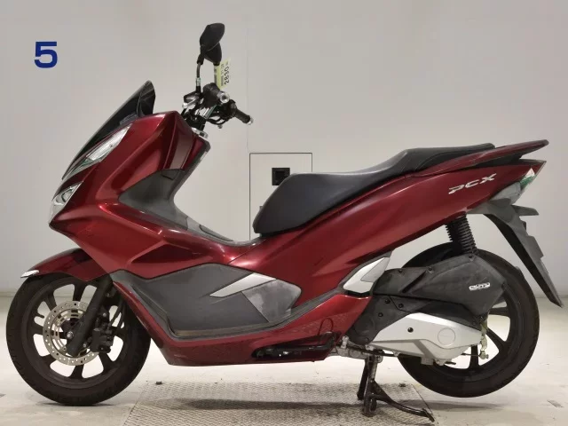Honda PCX125-3