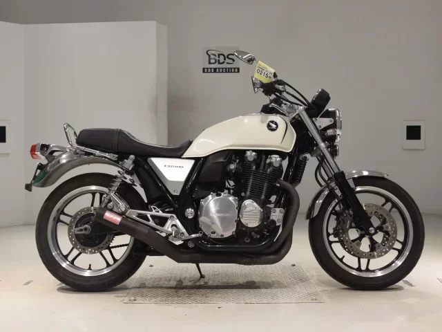 Honda CB1100 лот № 0215 оценка 4  с аукциона в Японии