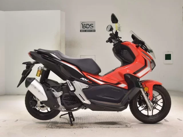 Honda ADV150