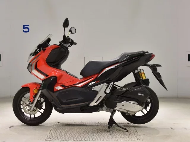 Honda ADV150