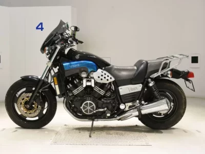 Yamaha V-MAX  с аукциона в Японии