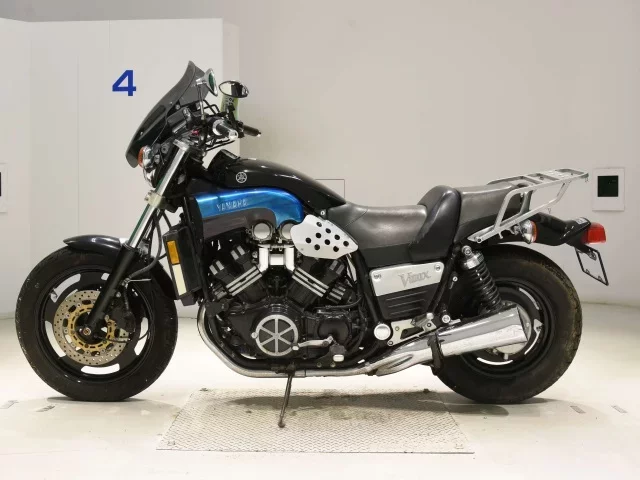 Yamaha V-MAX
