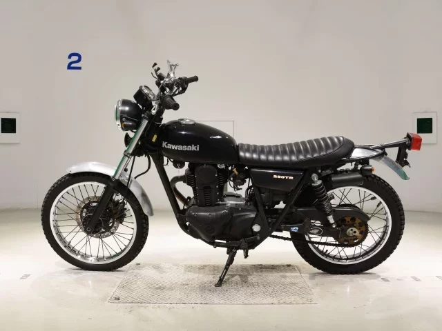 Kawasaki 250TR