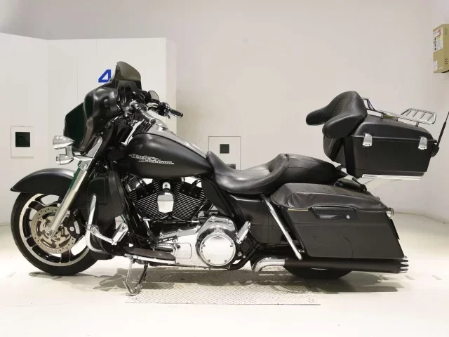 Harley-Davidson HARLEY FLHX1580