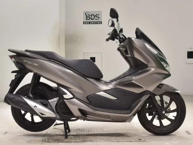 Honda PCX125-3