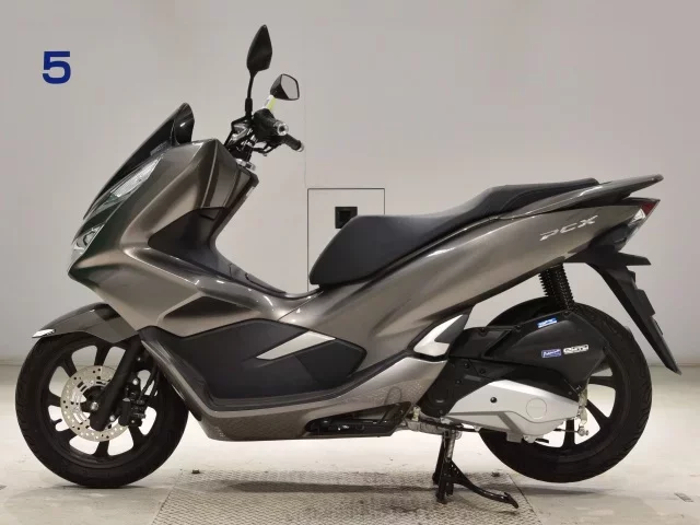 Honda PCX125-3