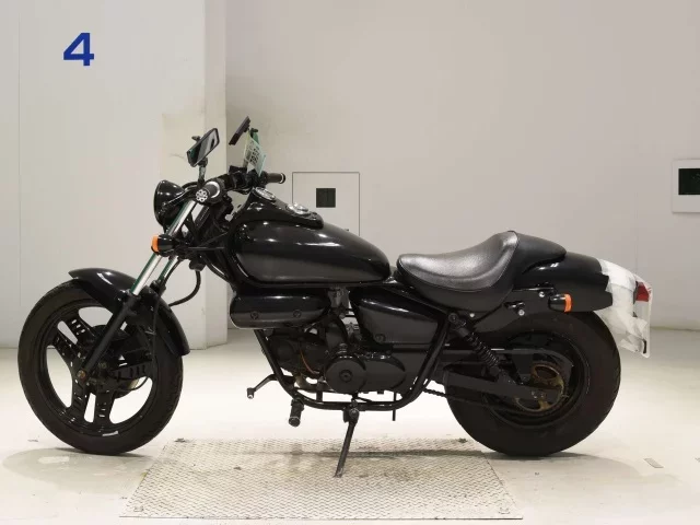 Honda MAGNA 50