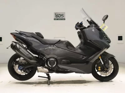 Yamaha T-MAX560T  с аукциона в Японии